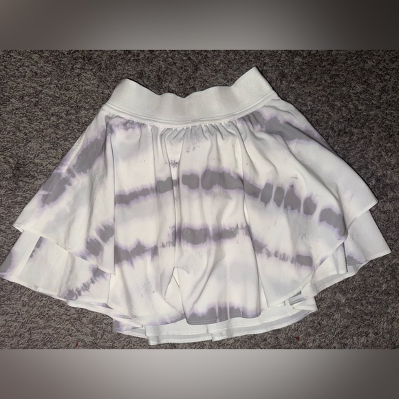 lululemon athletica Dresses & Skirts - Women’s Lululemon Transverse Lilac Multi Color Court Rival High-Rise Skirt Sz 2